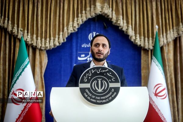 نشست خبری سخنگوی دولت