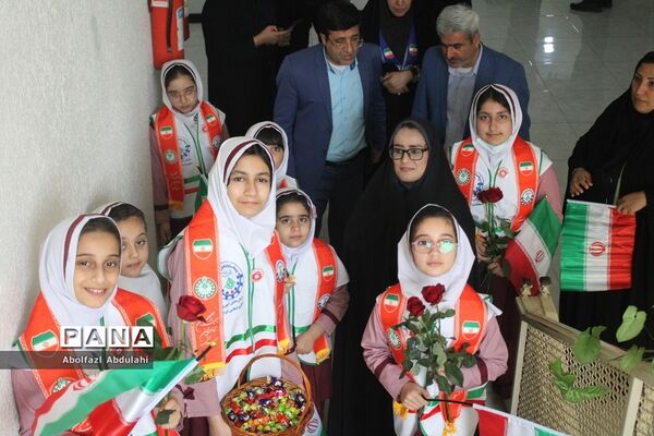 گرامیداشت هفته تربیت اسلامی و روز امور تربیتی توسط دانش‌آموزان استان بوشهر
