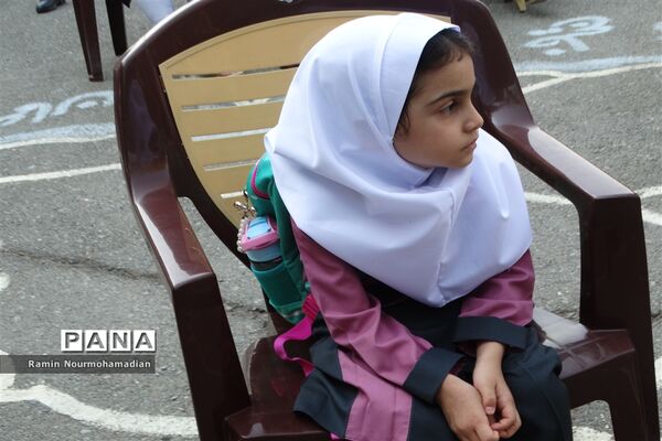 آغاز سال تحصیلی با شور و نشاط دانش‌آموزان در منطقه 9