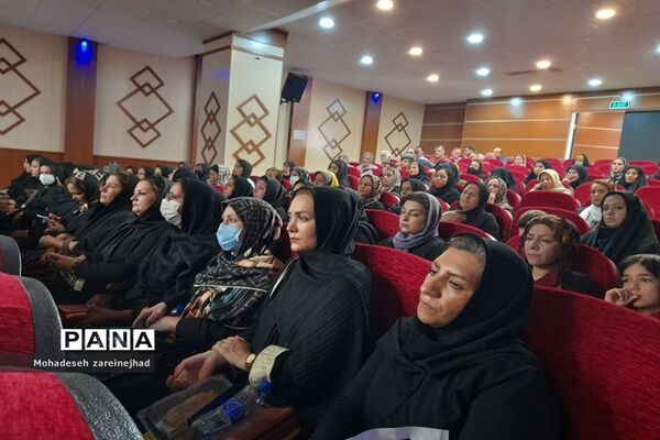 همایش سفیران مهر ویژه رانندگان سرویس مدارس شهرستان قرچک
