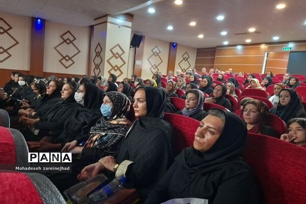 همایش سفیران مهر ویژه رانندگان سرویس مدارس شهرستان قرچک