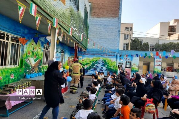 جشن شکوفه‌ها؛ آغاز کسب علم و دانش در مدارس منطقه ۱۳