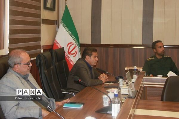بزرگداشت هفته دفاع مقدس در آموزش و پرورش ناحیه یک شهرری