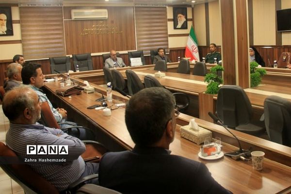 بزرگداشت هفته دفاع مقدس در آموزش و پرورش ناحیه یک شهرری