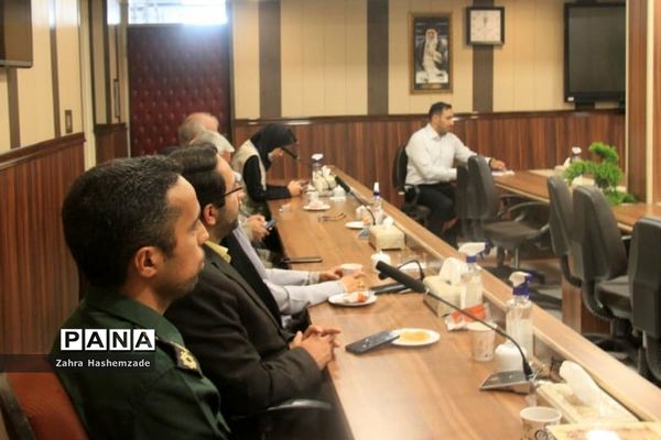 بزرگداشت هفته دفاع مقدس در آموزش و پرورش ناحیه یک شهرری