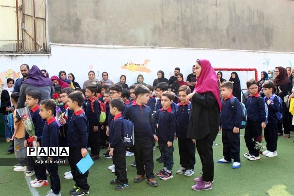 جشن غنچه‌ها، در مدارس آموزش و پرورش بابل