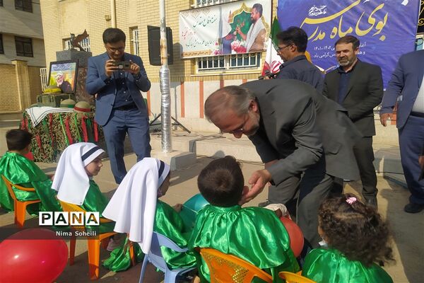 مراسم جشن غنچه‌ها در استان فارس