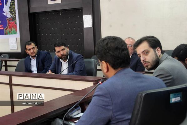 نشست پیگیری مصوبات سفر استاندار مازندران به گلوگاه