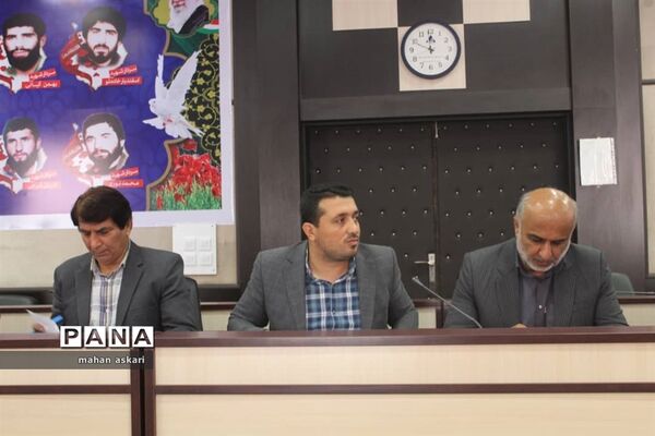 نشست پیگیری مصوبات سفر استاندار مازندران به گلوگاه