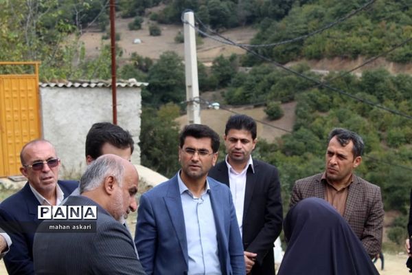 بازدید دستیار ویژه‌ استاندار مازندران از روستای مصیب محله