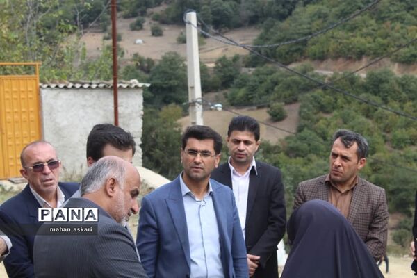 بازدید دستیار ویژه‌ استاندار مازندران از روستای مصیب محله