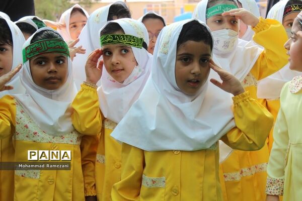 برگزاری مراسم غنچه‌ها در ناحیه یک بندرعباس