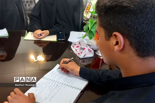 نشست اعضای مجلس دانش‌آموزی، کاشمر