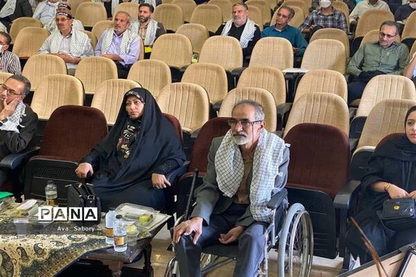 آیین بزرگداشت هشت سال دفاع مقدس در آباده