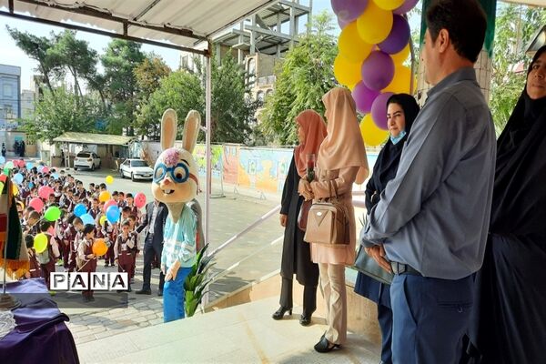 برگزاری مراسم جشن شکوفه‌ها در شهرستان قرچک