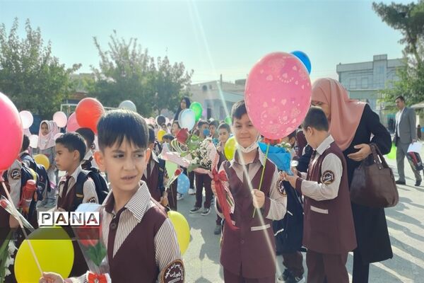 برگزاری مراسم جشن شکوفه‌ها در شهرستان قرچک