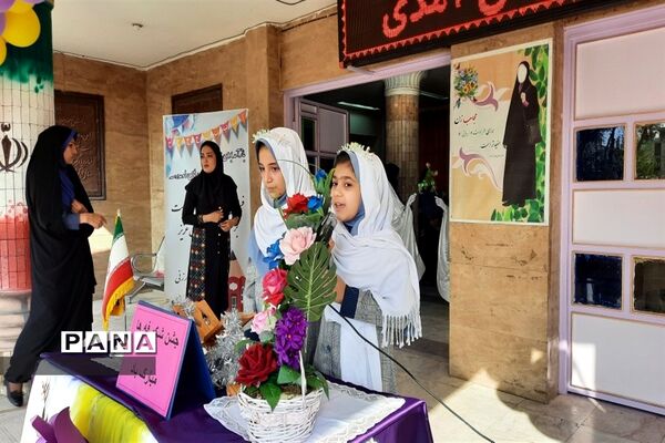 برگزاری مراسم جشن شکوفه‌ها در شهرستان قرچک