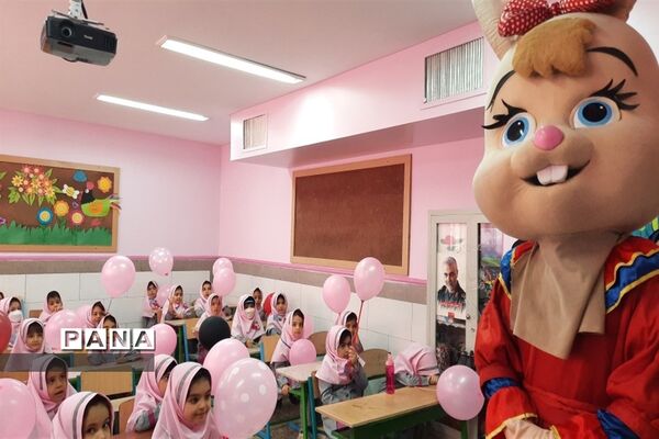 برگزاری مراسم جشن شکوفه‌ها در شهرستان قرچک