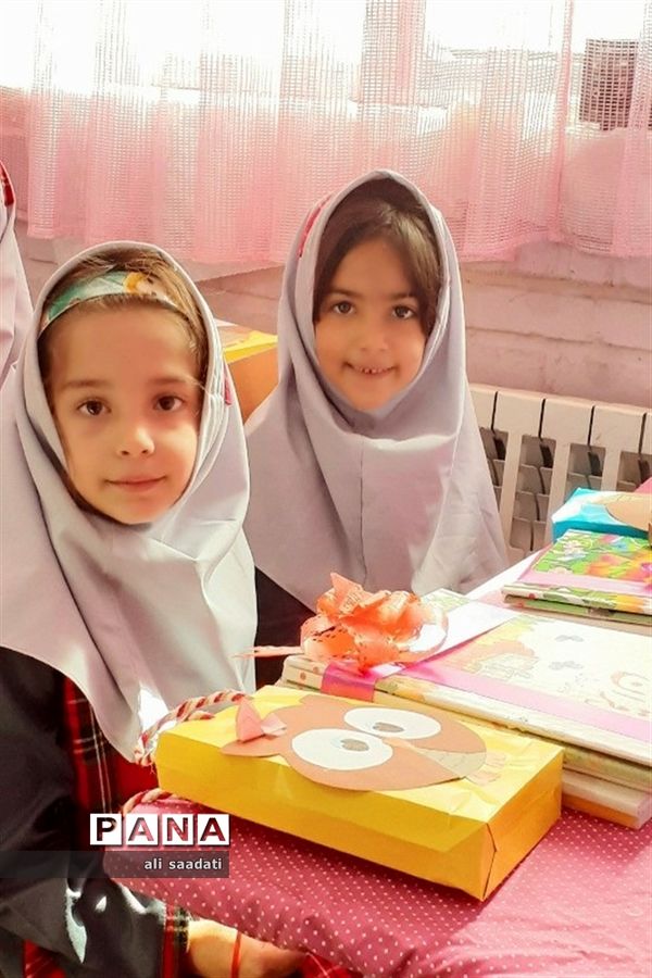 برگزاری آیین نمیادین زنگ شکوفه‌ها در شهرستان کلات