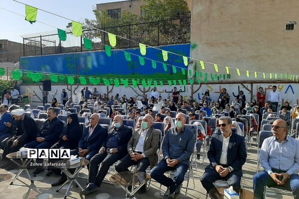 برگزاری جشن غنچه‌ها در آموزش و پرورش رودهن