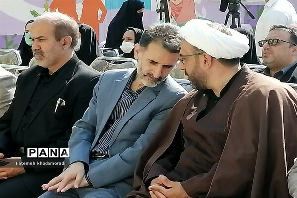 مراسم استانی روز شکوفه‌ها ویژه دانش‌آموزان کلاس اولی در فارس