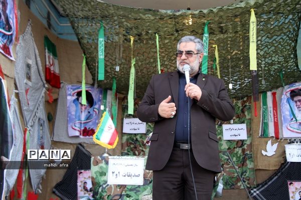 نواختن زنگ استانی شکوفه‌های حسینی در بهبهان