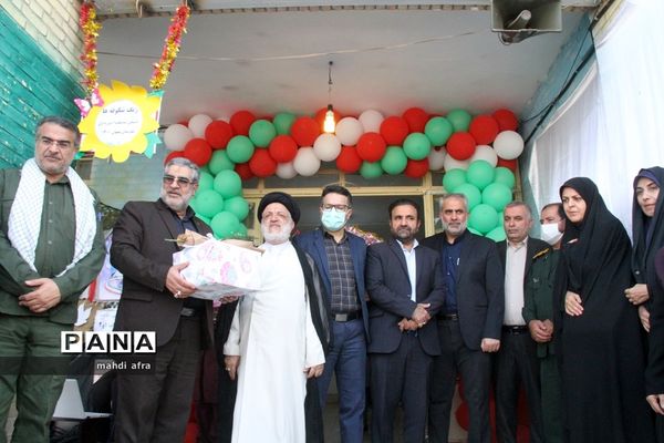 نواختن زنگ استانی شکوفه‌های حسینی در بهبهان