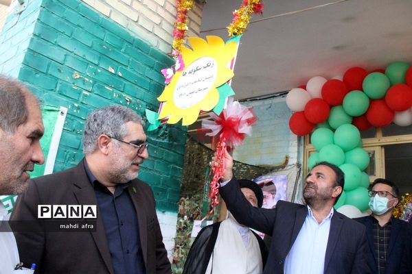 نواختن زنگ استانی شکوفه‌های حسینی در بهبهان