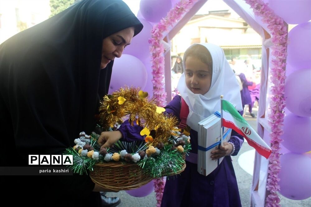 جشن شکوفه‌ها در ساری