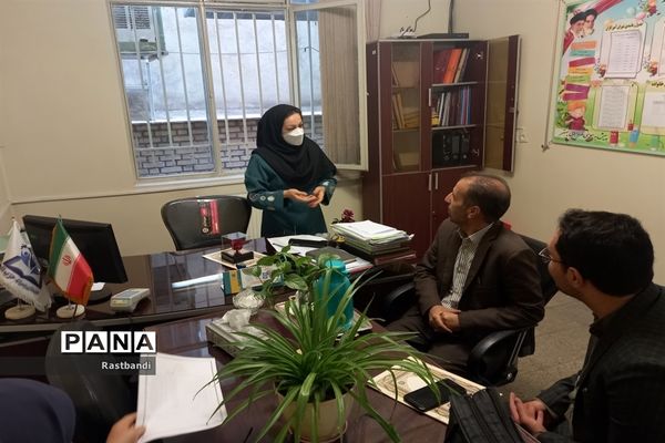 آیین جشن شکوفه‌ها در مدارس ابتدایی منطقه ۱۳ شهر تهران