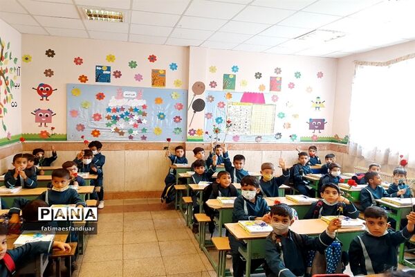 برگزاری مراسم جشن شکوفه‌ها در فیروزکوه