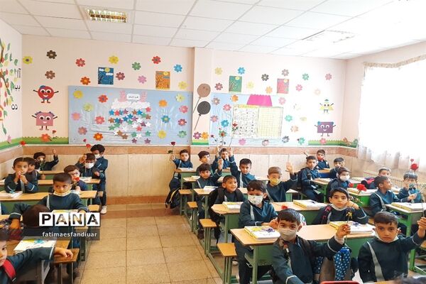 برگزاری مراسم جشن شکوفه‌ها در فیروزکوه