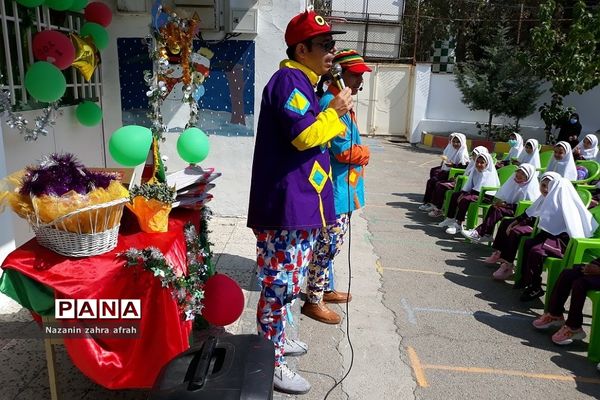 برگزاری جشن شکوفه‌ها در دبستان حضرت زهرا(س) رودهن