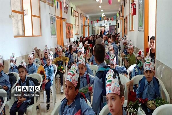 جشن شکوفه‌ها در آباده