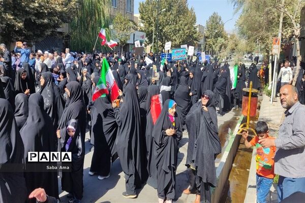 تظاهرات مردم کاشمر در محکومیت اشرار و فتنه‌گران