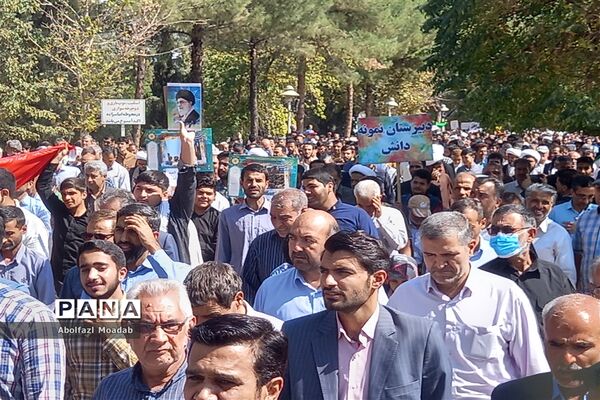 تظاهرات مردم کاشمر در محکومیت اشرار و فتنه‌گران