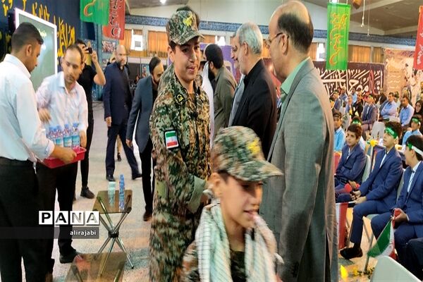 آیین نواختن دوازدهمین زنگ دانش‌آموز شهید در گلزار شهدای بهشت زهرا(س)