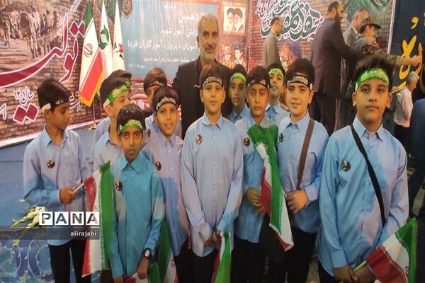 آیین نواختن دوازدهمین زنگ دانش‌آموز شهید در گلزار شهدای بهشت زهرا(س)