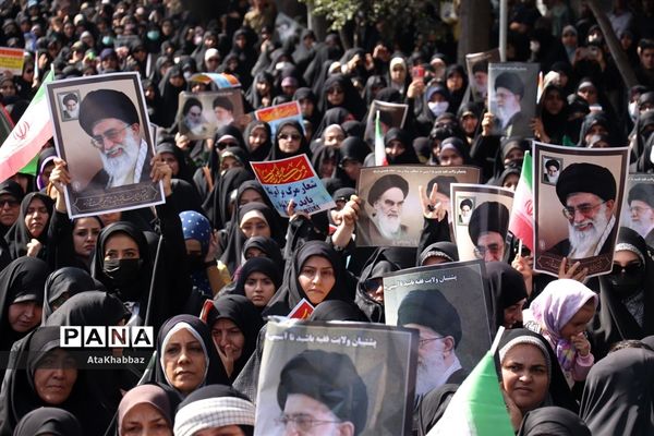 تجمعی از جنس بصیرت