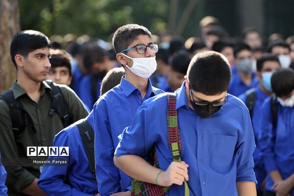 مراسم بازگشایی مدارس در هنرستان پسرانه ماندگار صنعتی تهران