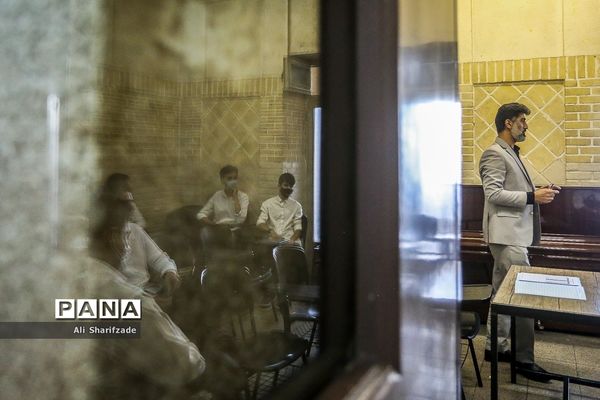 آغاز سال تحصیلی در هنرستان پسرانه موسیقی