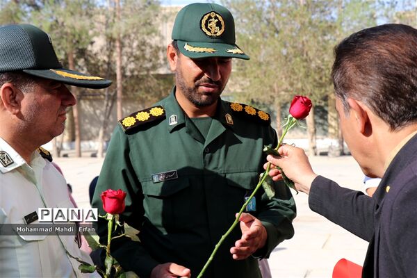زنگ مهر و مقاومت در مدارس ابرکوه