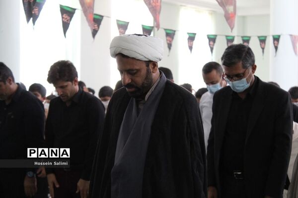 نواختن زنگ نماز در اولین روز بازگشایی مدارس هرمزگان
