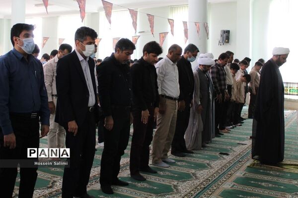 نواختن زنگ نماز در اولین روز بازگشایی مدارس هرمزگان