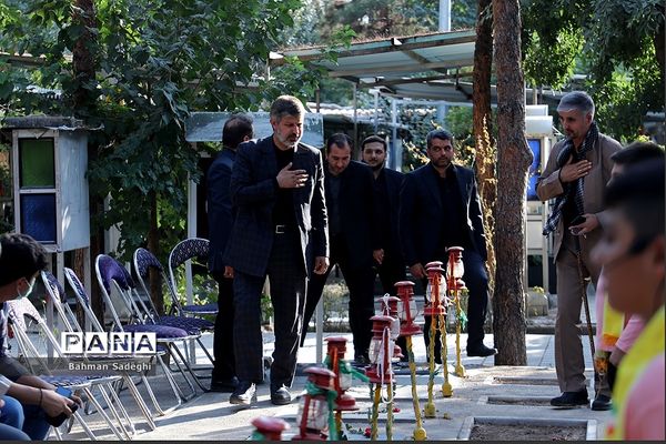 مراسم نوای انقلاب