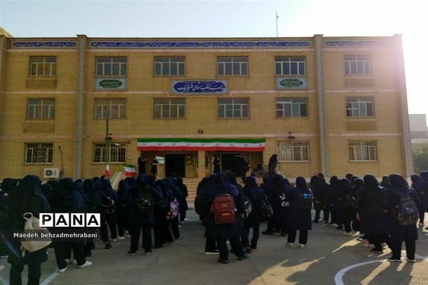 یادبود هفته دفاع مقدس در شهرستان قرچک