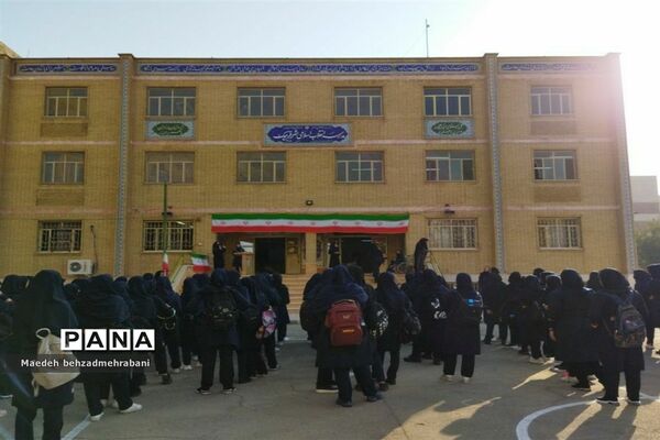 یادبود هفته دفاع مقدس در شهرستان قرچک