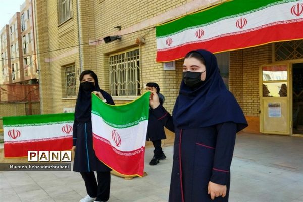 یادبود هفته دفاع مقدس در شهرستان قرچک