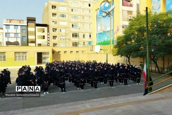 یادبود هفته دفاع مقدس در شهرستان قرچک