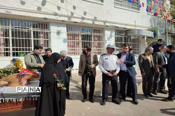 مراسم بازگشایی در دبیرستان شهیده معصومه قزوینی  منطقه ۱۳
